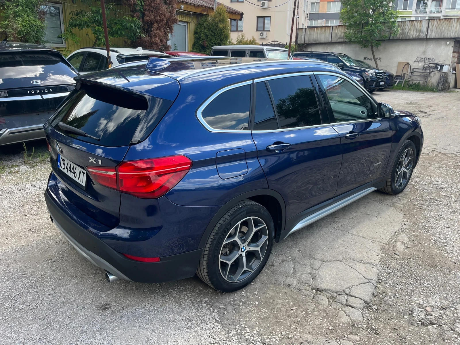 BMW X1 Бензин 2.8 xDrive - изображение 2