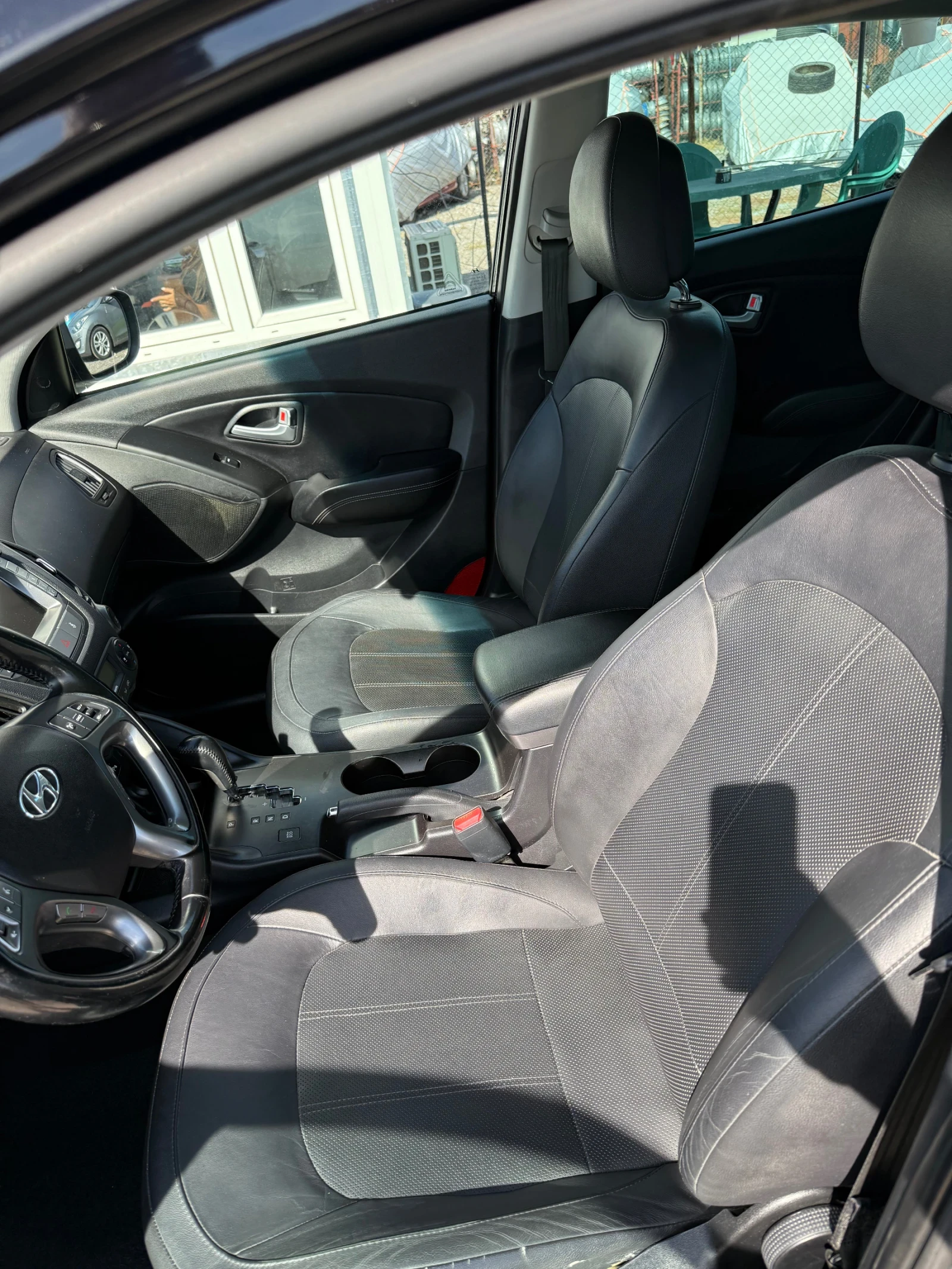 Hyundai IX35 2.0CRDI 184к.с  Швейцария Facelift  - изображение 9