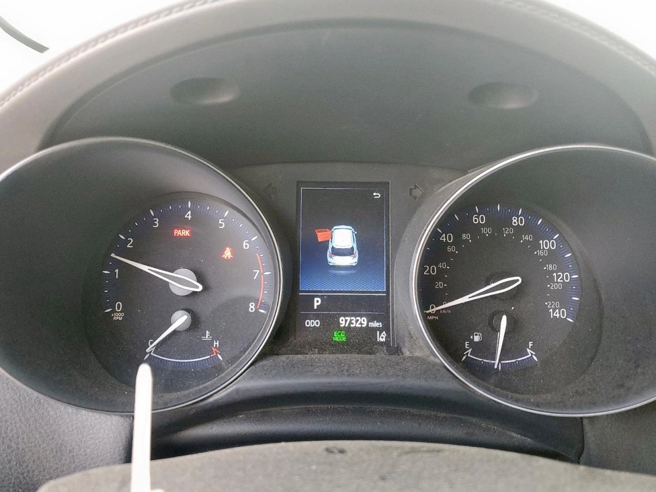 Toyota C-HR XLE - изображение 9