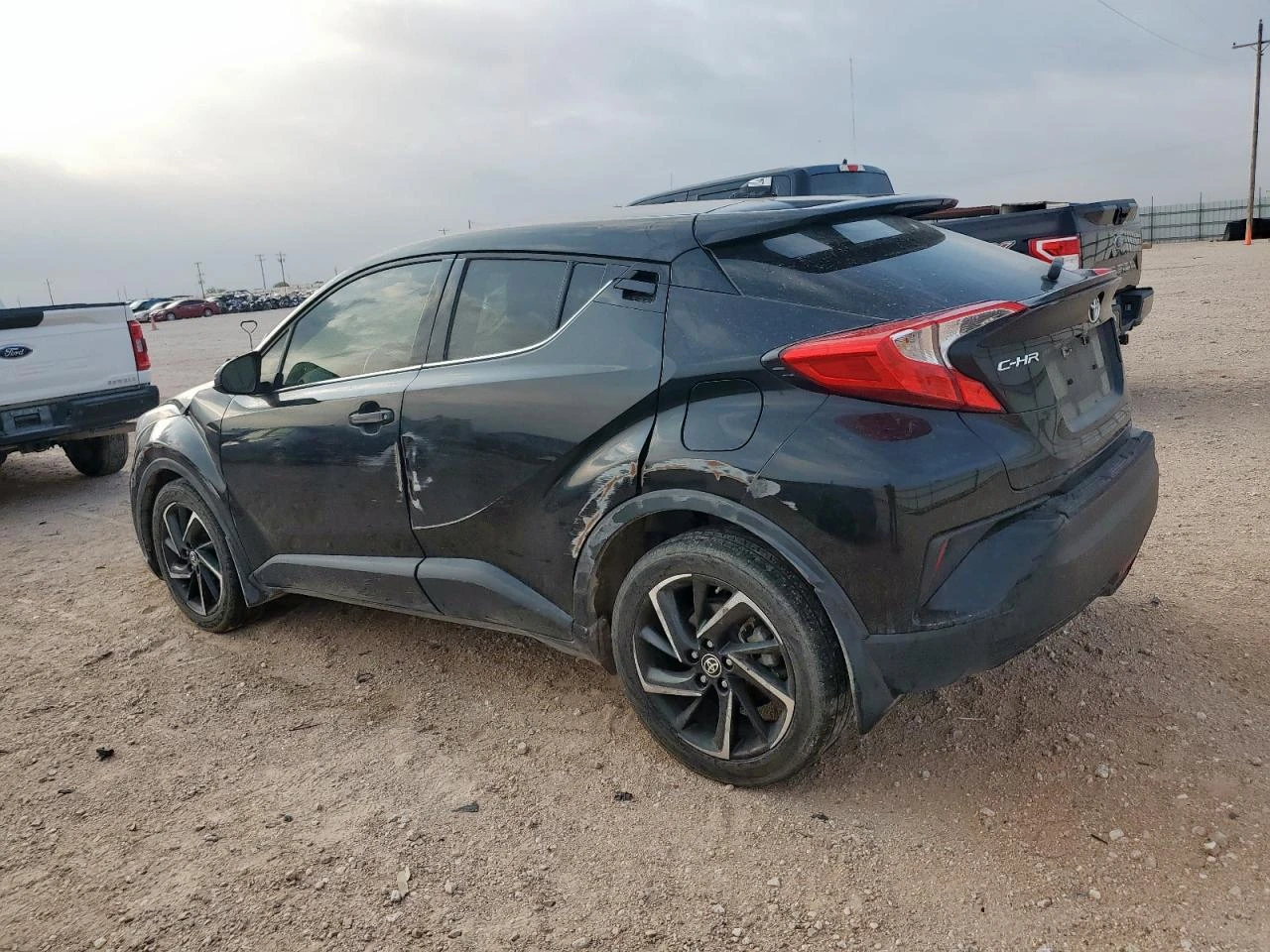 Toyota C-HR XLE - изображение 6