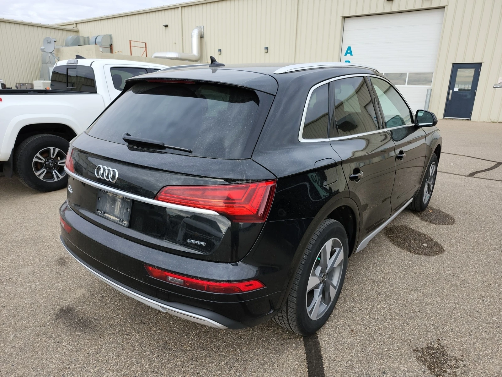 Audi Q5 * CARFAX *    | Mobile.bg   3