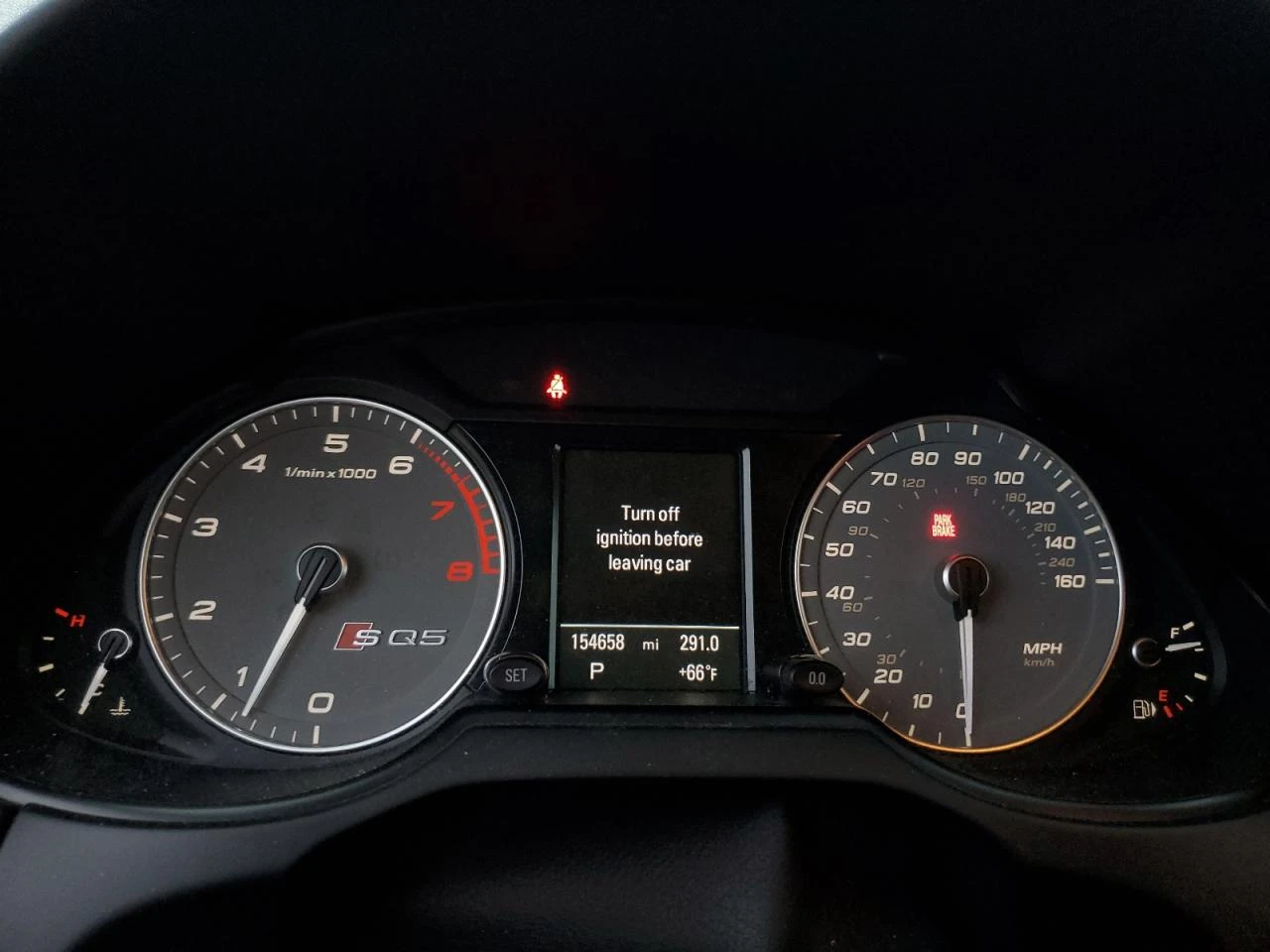 Audi SQ5 Prestige / Supercharged 3.0 V6 / Tiptronic / B&O - изображение 9