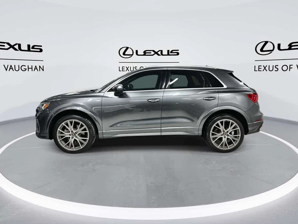 Audi Q3 * Progressiv 45 TFSI quattro | PROGRESSIVE | S LIN, снимка 4 - Автомобили и джипове - 53962571