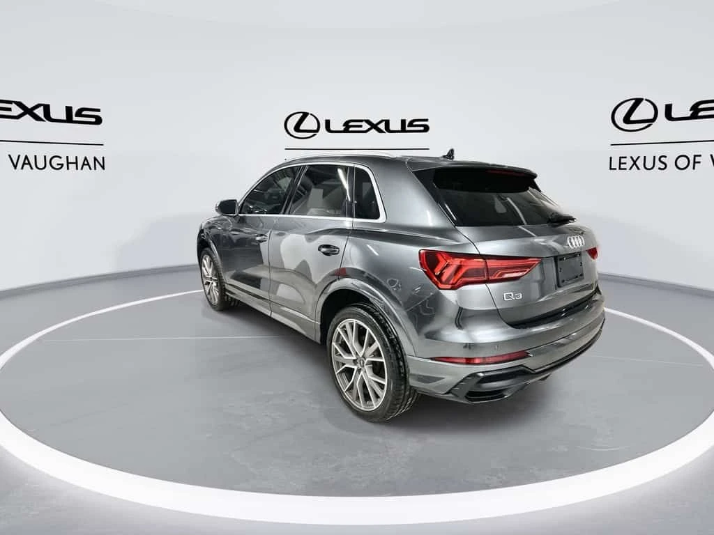 Audi Q3 * Progressiv 45 TFSI quattro | PROGRESSIVE | S LIN, снимка 5 - Автомобили и джипове - 53962571