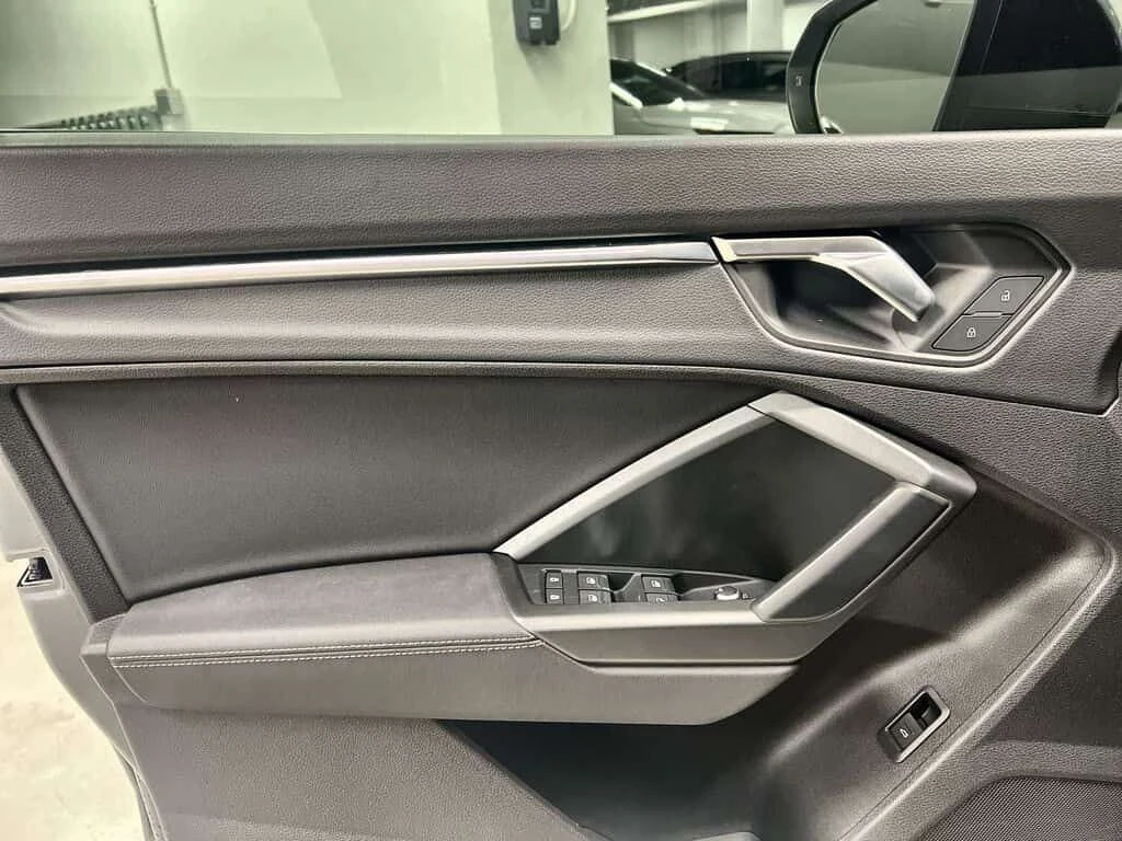 Audi Q3 * Progressiv 45 TFSI quattro | PROGRESSIVE | S LIN, снимка 10 - Автомобили и джипове - 53962571