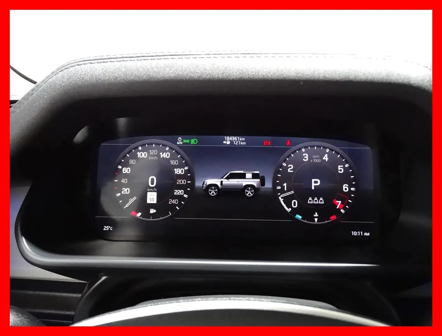 Land Rover Defender 90 X-DYNAMIC S AWD * MERIDIAN, снимка 17 - Автомобили и джипове - 56130404