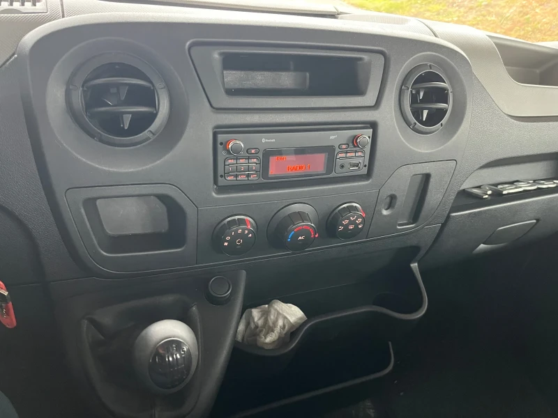 Renault Master Двойна гума, до 3.5Т Бартер Лизинг, снимка 13 - Бусове и автобуси - 48153769