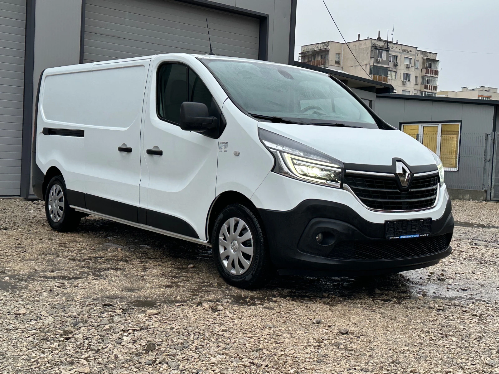 Renault Trafic 2.0DCI* Face* LONG* LED* EVRO6 - изображение 3