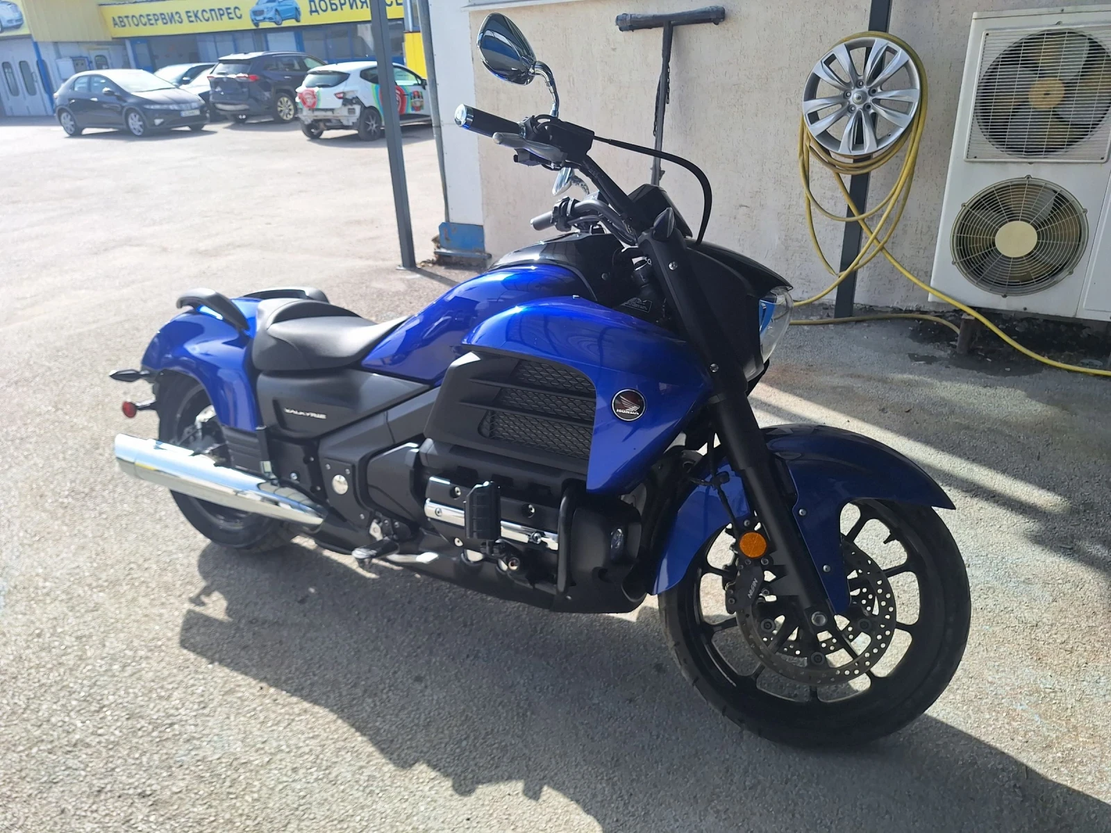 Honda Valkyrie GL1800  - изображение 2