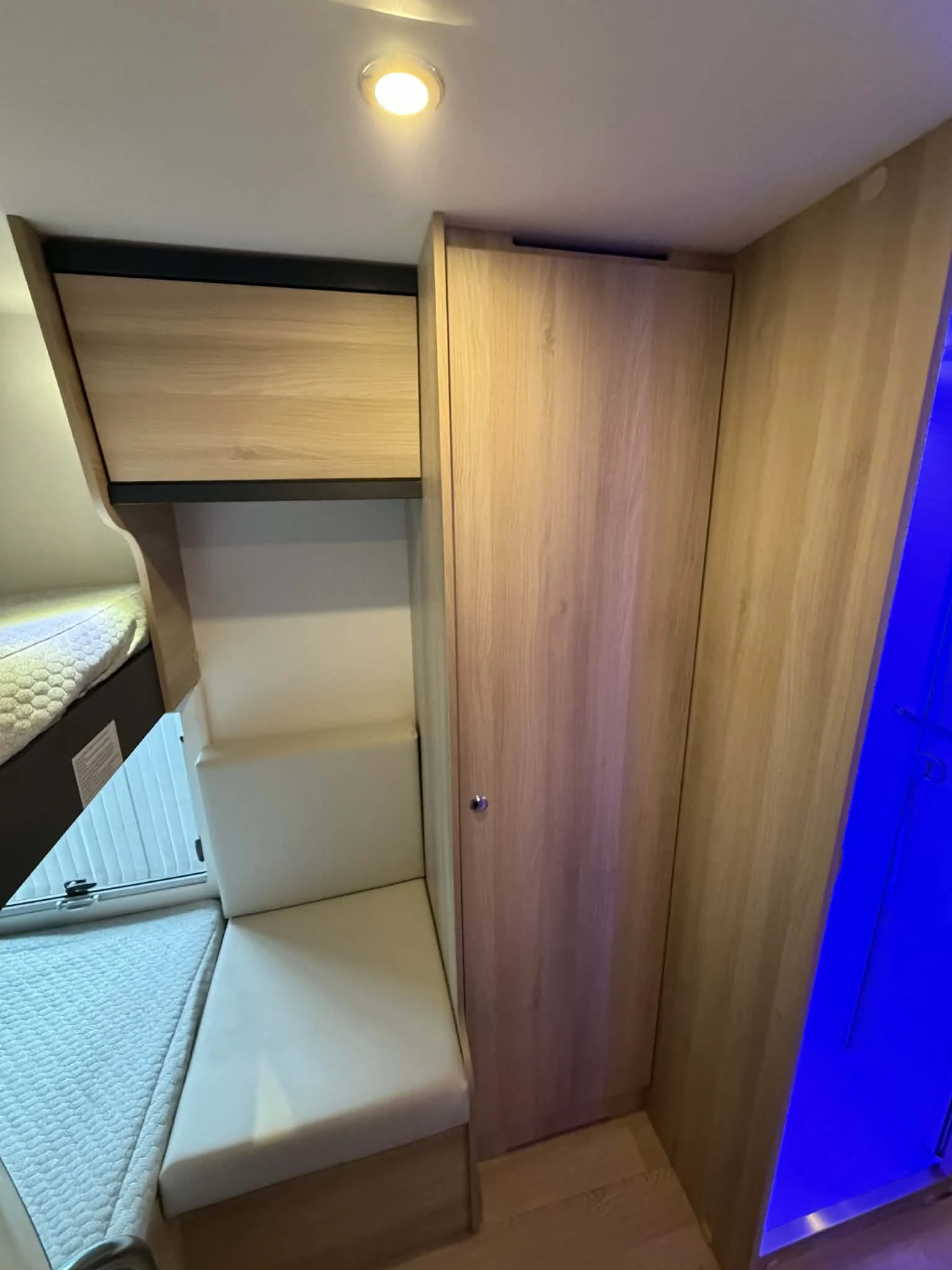 Кемпер ITINEO Famili ОТДЕЛНА ДЕТСКА СТАЯ Advance Edition, снимка 6 - Каравани и кемпери - 55123311