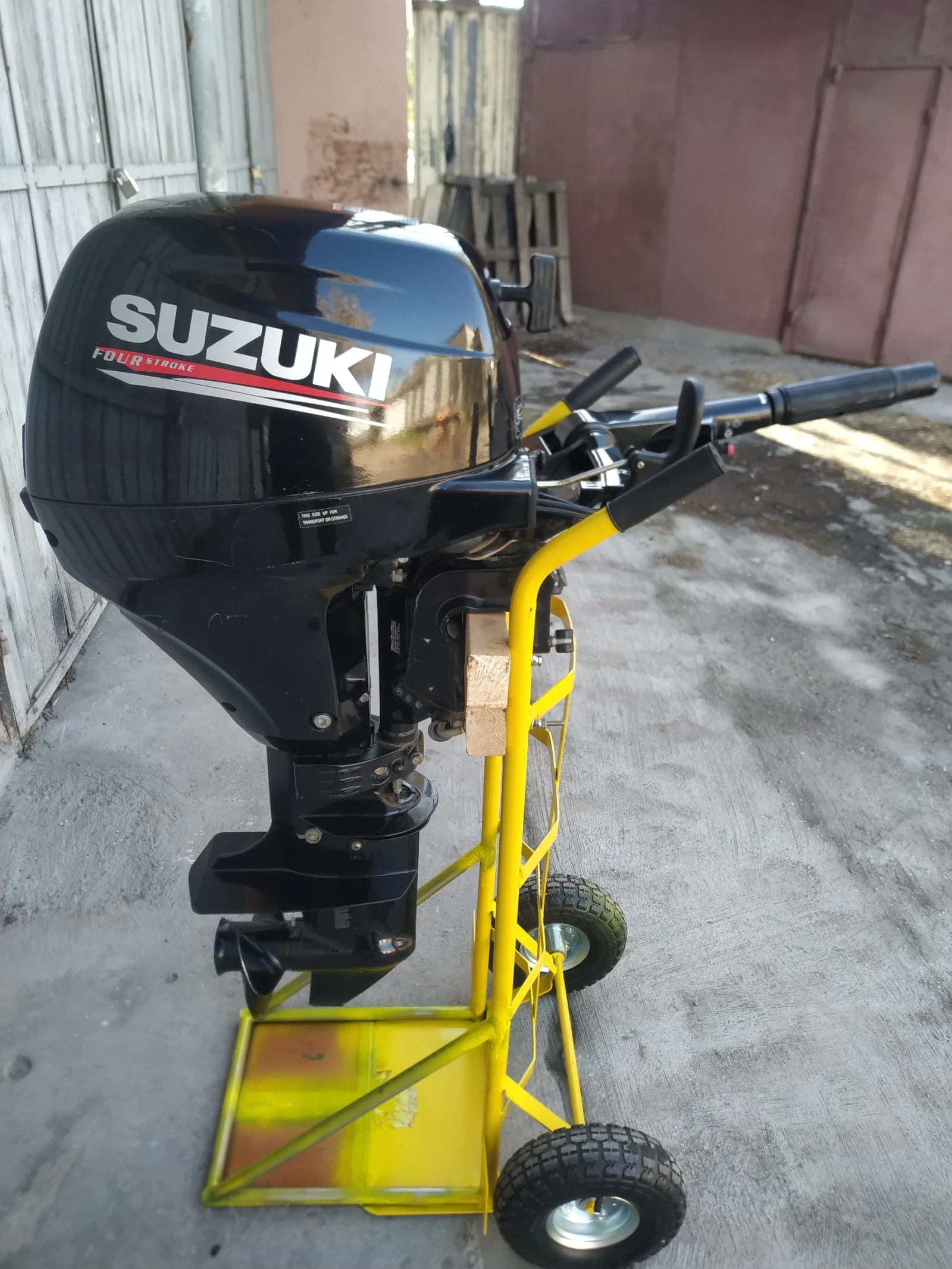 Извънбордов двигател Suzuki DF9.9A - изображение 3