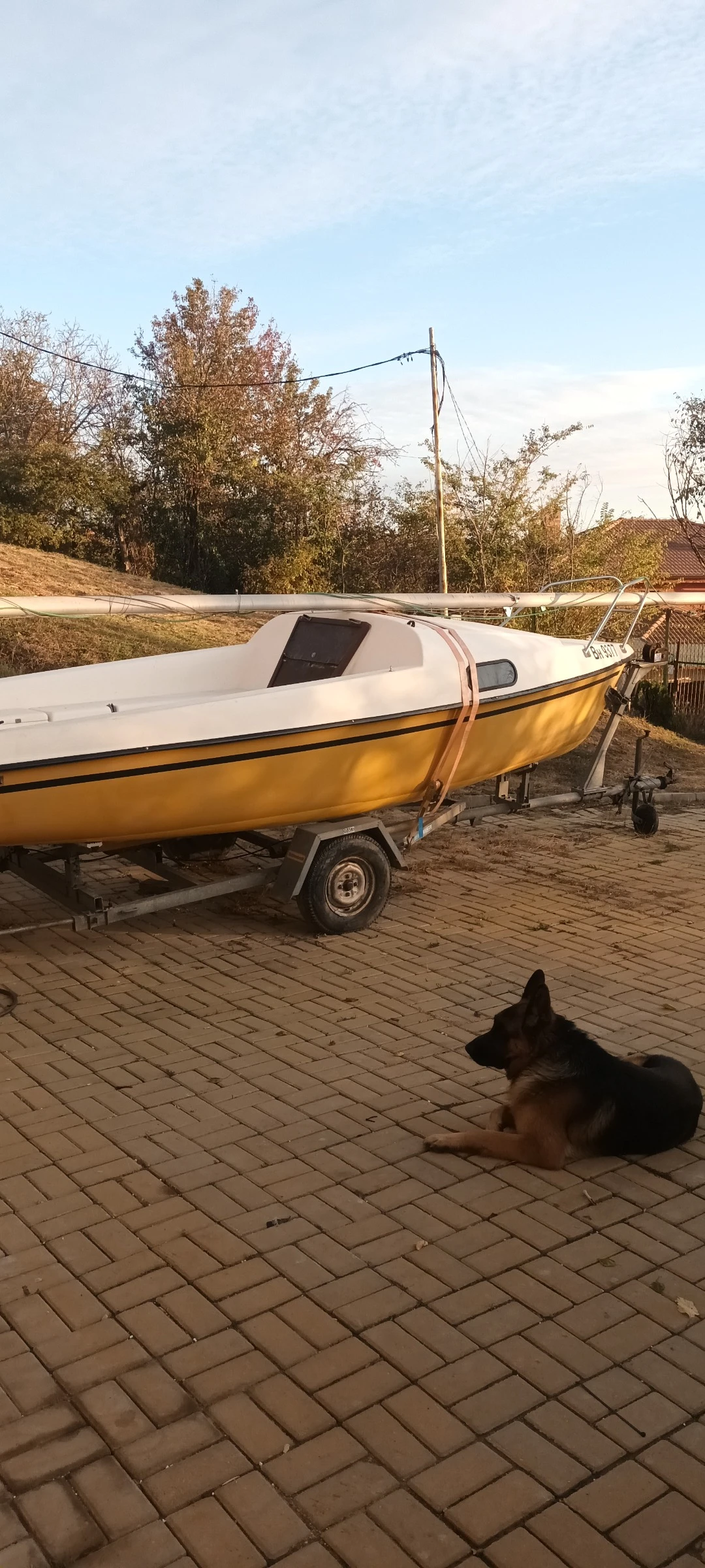 ���������� ����� ��������� ������������ Clipper | Mobile.bg � ����������� 13