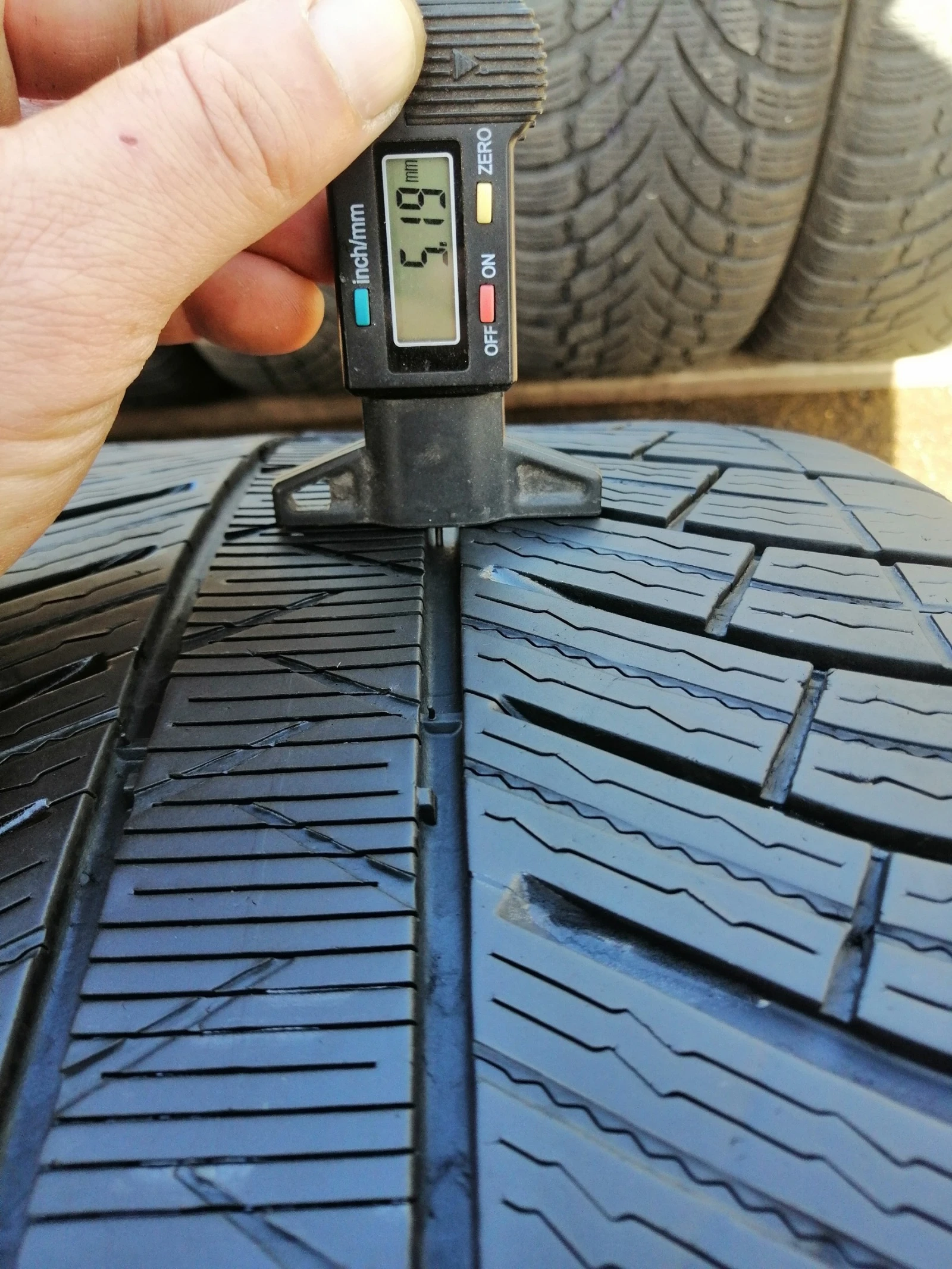  295/40R19 | Mobile.bg   9