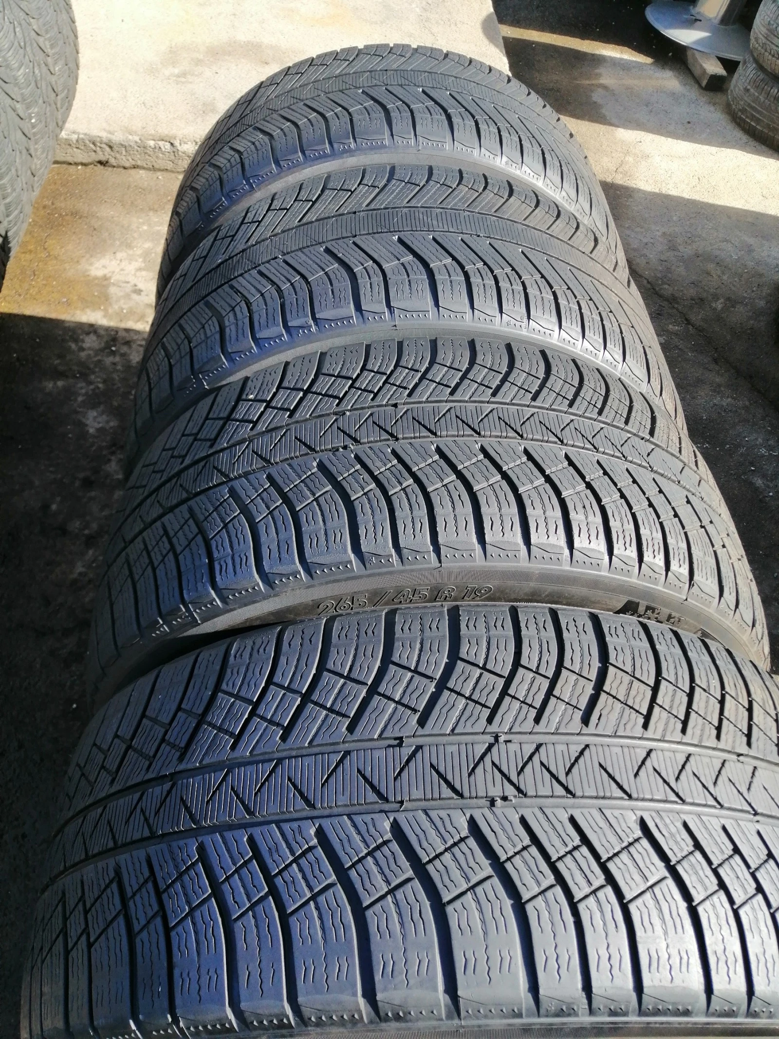  295/40R19 | Mobile.bg   3