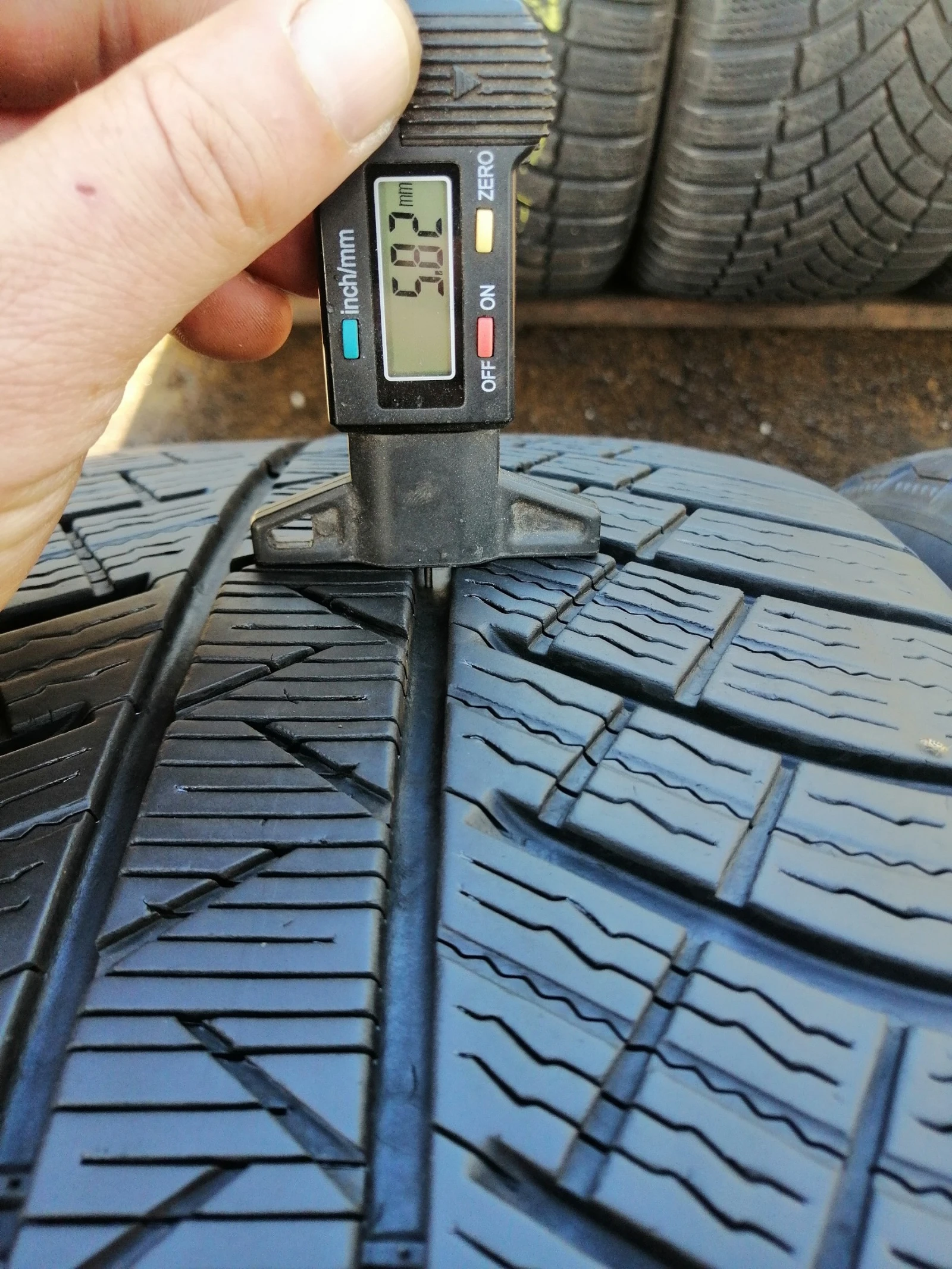  295/40R19 | Mobile.bg   8