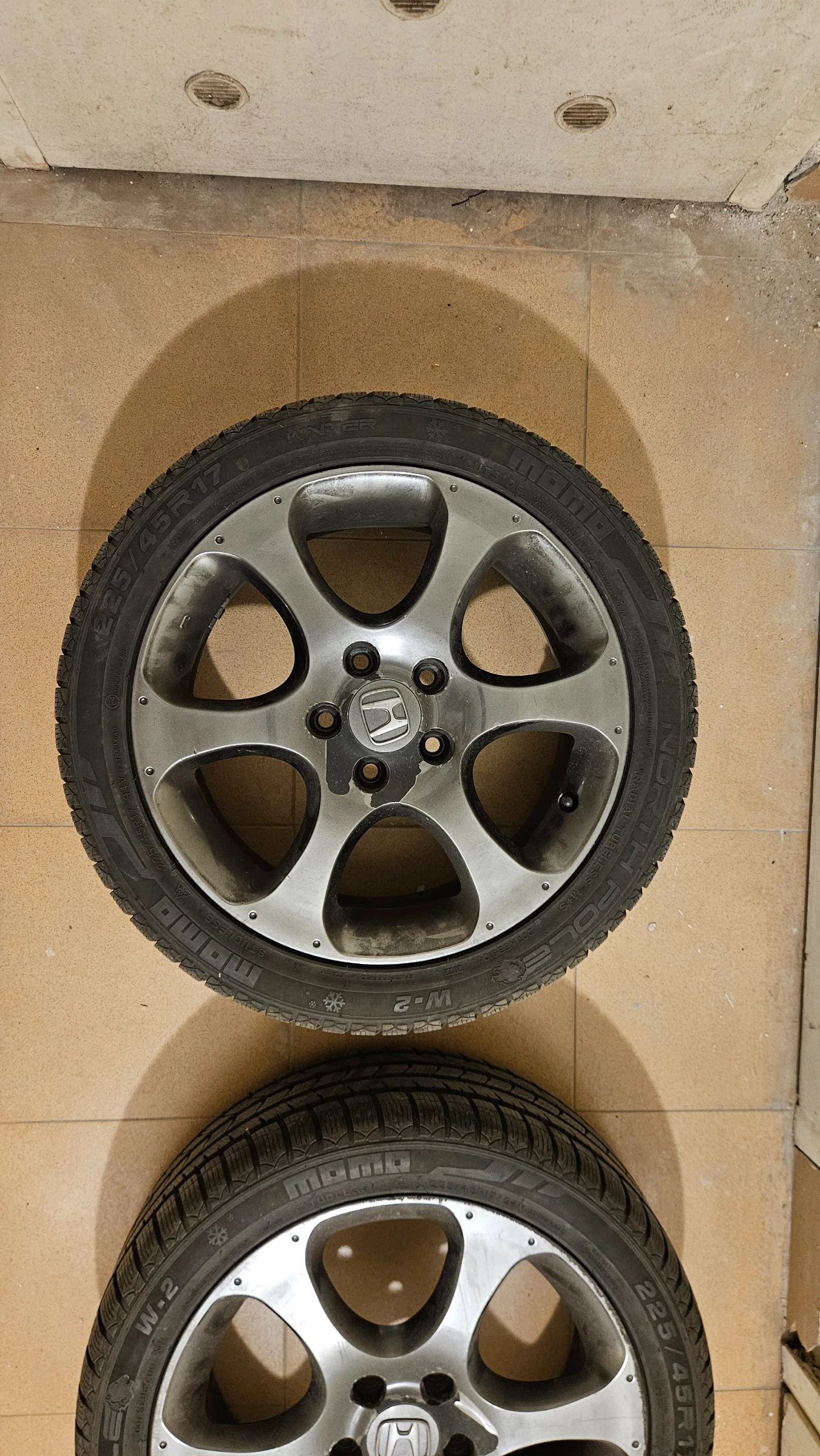    225/45R17 | Mobile.bg   8