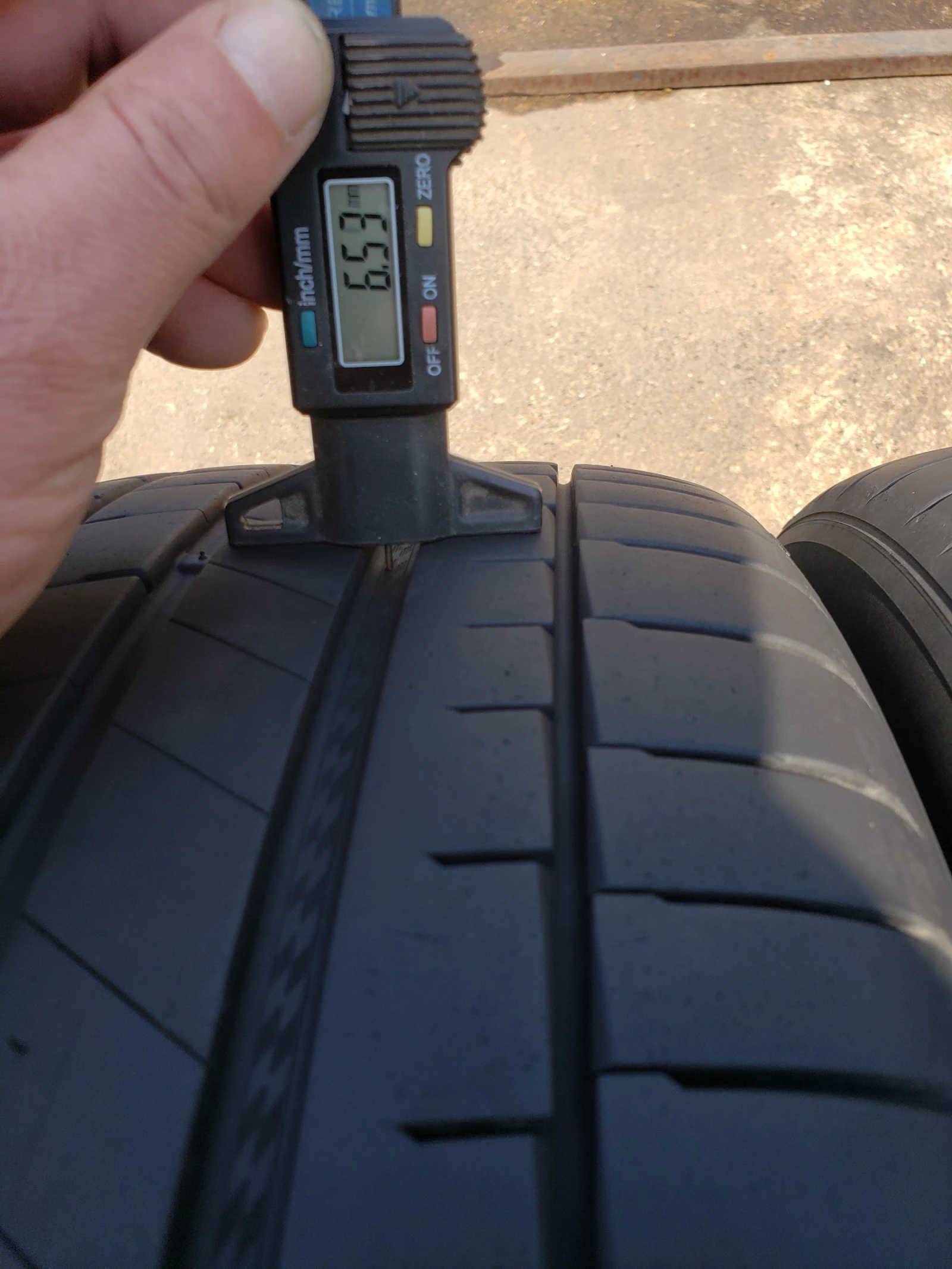 Гуми Летни 225/50R17, снимка 8 - Гуми и джанти - 54250240