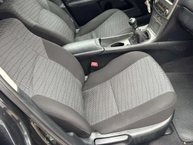 Toyota Avensis 2.2 D-4D EURO5A, снимка 13