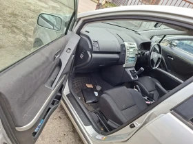 Toyota Corolla verso ЦЯЛА за ЧАСТИ, снимка 6
