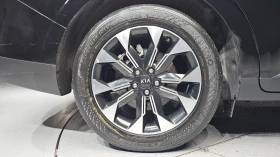 Kia Carnival 2.2* 360* ЕЛ. БАГАЖНИК* ПОДГРЕВ ВОЛАН* КРАЙНА ЦЕНА, снимка 5