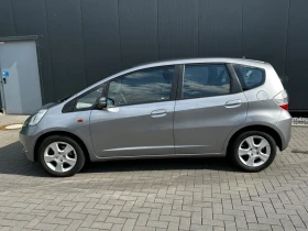 Honda Jazz 1.3 бензин - 11 лв. - 17598677 | Car24.bg