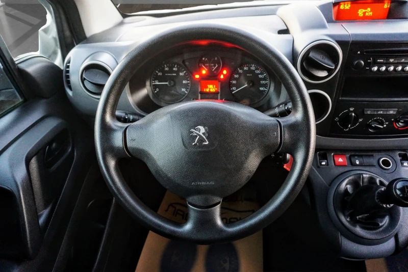 Peugeot Partner TEPEE 1.6 BLUEHDI , снимка 7 - Автомобили и джипове - 39358045