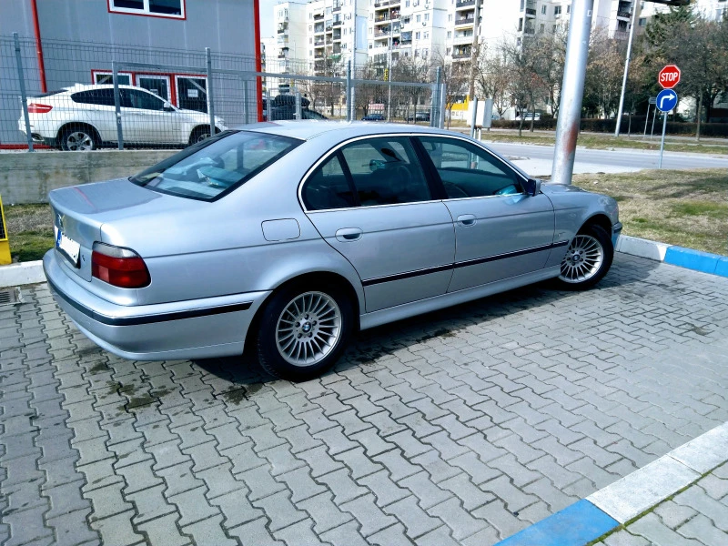 BMW 520 На Части!, снимка 12 - Автомобили и джипове - 47335700