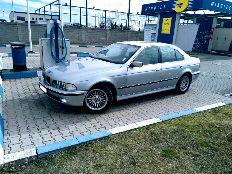 BMW 520 На Части!, снимка 1 - Автомобили и джипове - 47335700