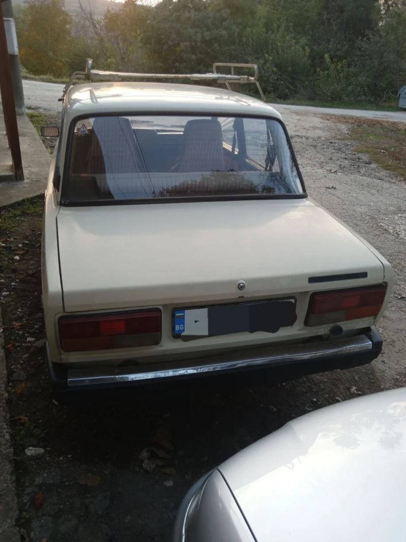 Lada 2107, снимка 2 - Автомобили и джипове - 48352000