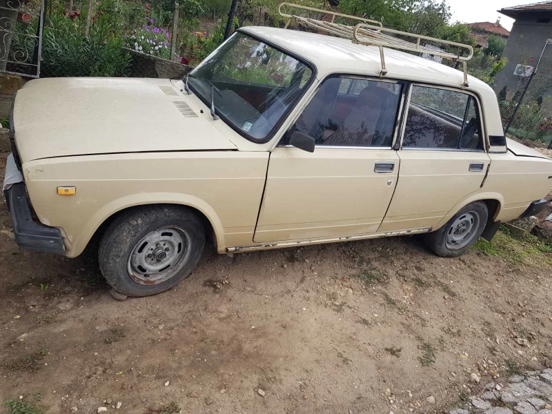 Lada 2107, снимка 1 - Автомобили и джипове - 48352000