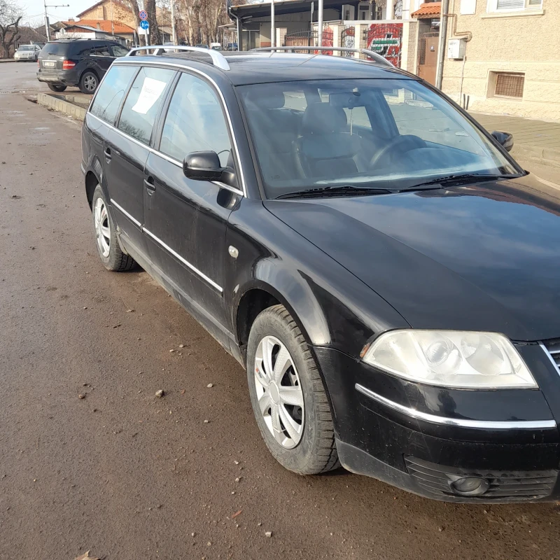 VW Passat, снимка 2 - Автомобили и джипове - 48521873