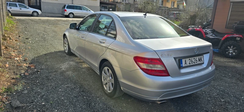 Mercedes-Benz C 220 OM646, снимка 6 - Автомобили и джипове - 49516026