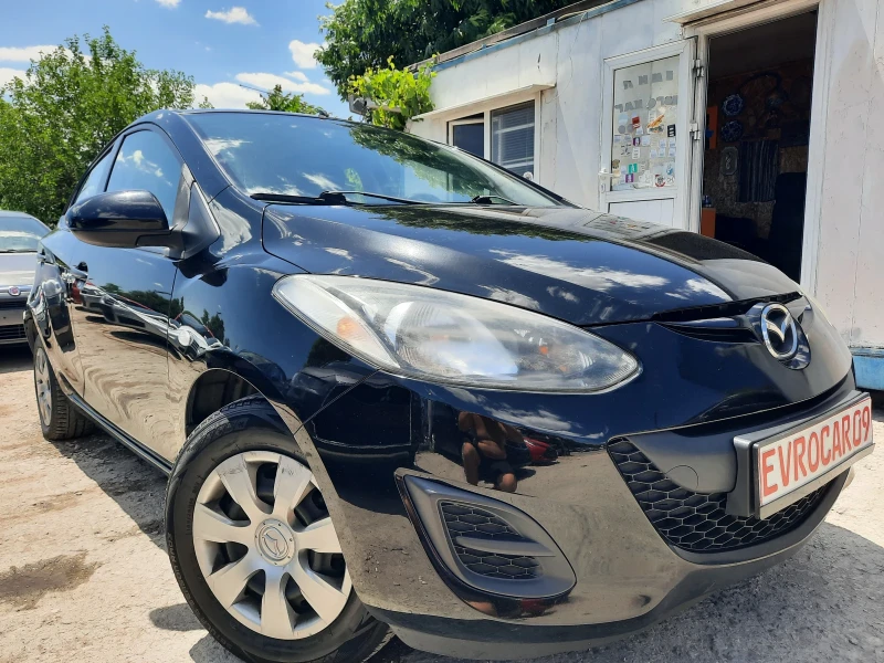 Mazda 2 2011та КАТО НОВА, снимка 2 - Автомобили и джипове - 50918107