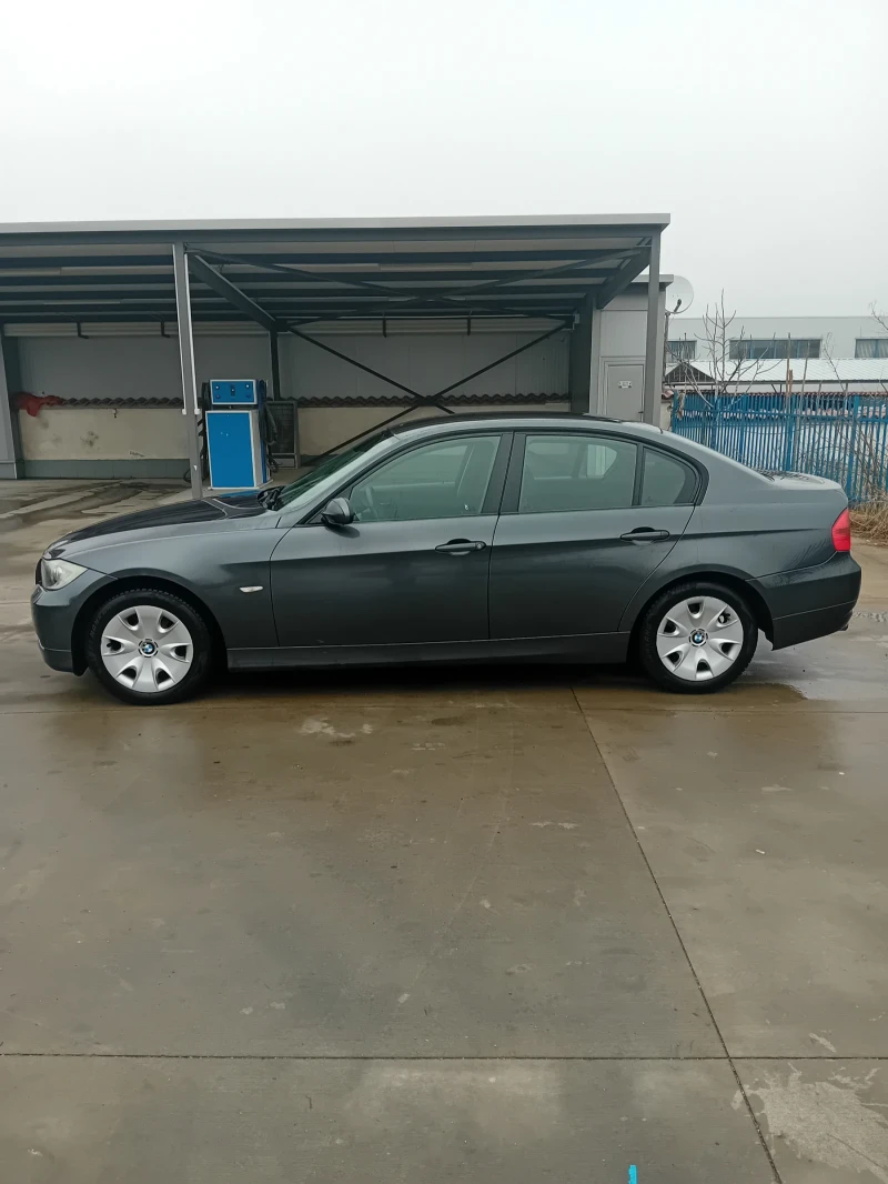 BMW 320, снимка 5 - Автомобили и джипове - 52354287