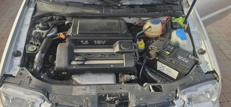 VW Polo 1.4., снимка 14 - Автомобили и джипове - 52434913