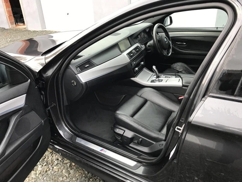 BMW 520, снимка 7 - Автомобили и джипове - 52576282