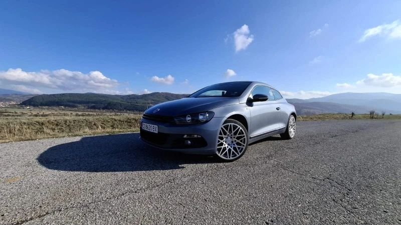 VW Scirocco 2.0 TDI, снимка 15 - Автомобили и джипове - 52585053