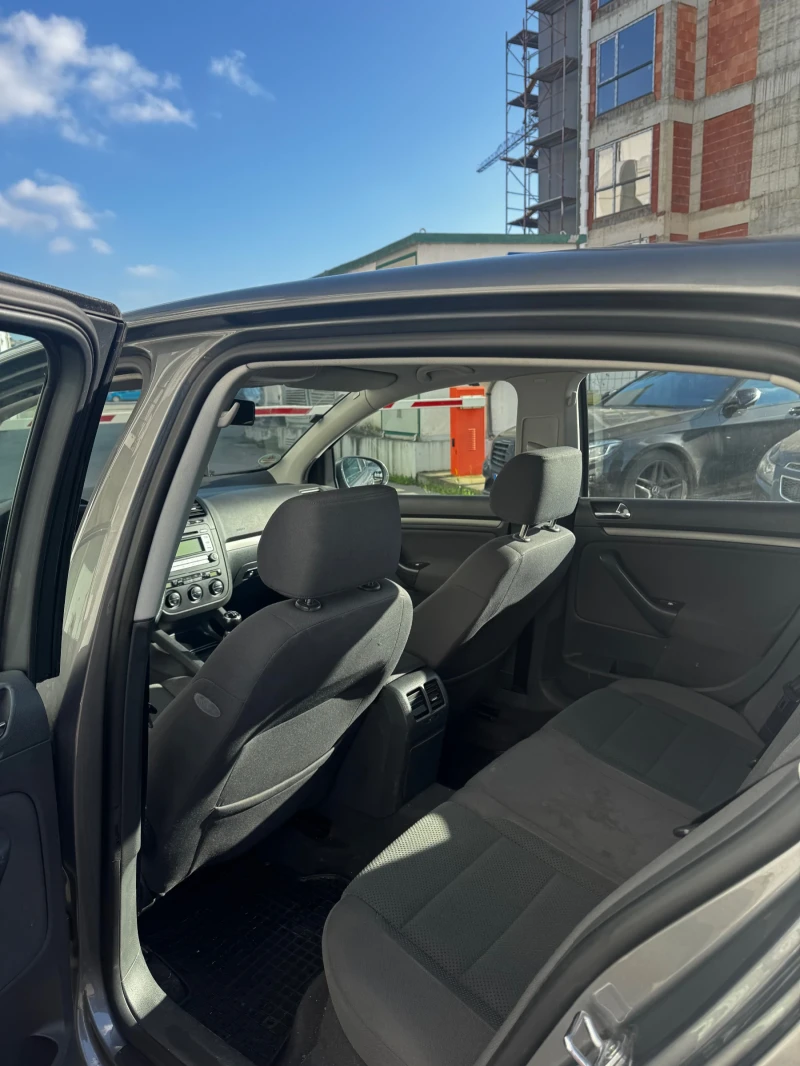 VW Golf 1.4i, снимка 4 - Автомобили и джипове - 52810743