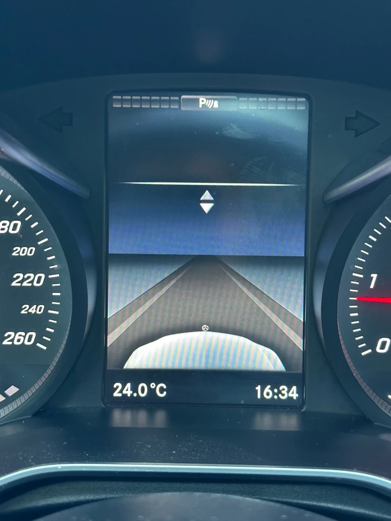 Mercedes-Benz C 220, снимка 14 - Автомобили и джипове - 53060865