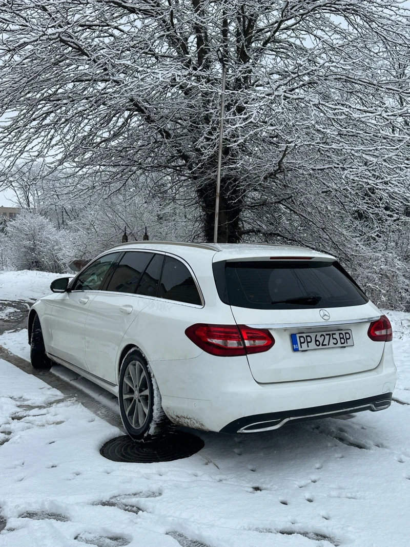 Mercedes-Benz C 220, снимка 3 - Автомобили и джипове - 53060865
