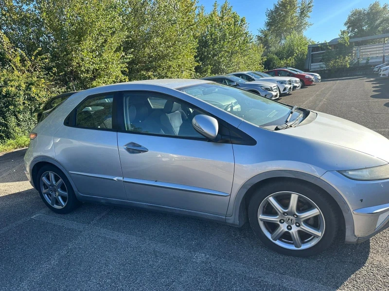 Honda Civic 2.2 I-ctdi 140, снимка 5 - Автомобили и джипове - 53250083