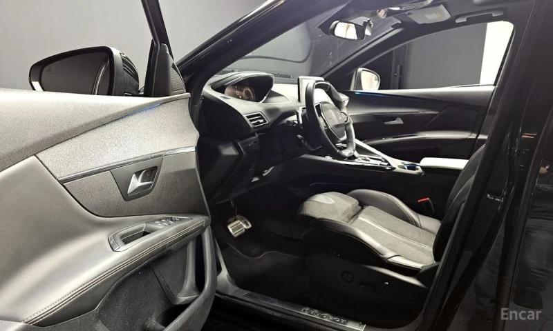 Peugeot 3008, снимка 12 - Автомобили и джипове - 53309570
