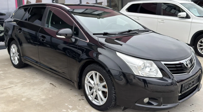 Toyota Avensis 2.2 D-4D EURO5A, снимка 2 - Автомобили и джипове - 53442335