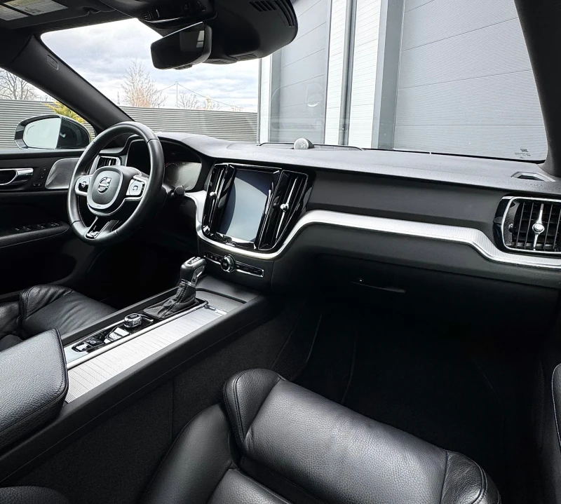 Volvo S60 * R DESIGN* T6(AWD), снимка 5 - Автомобили и джипове - 53451859
