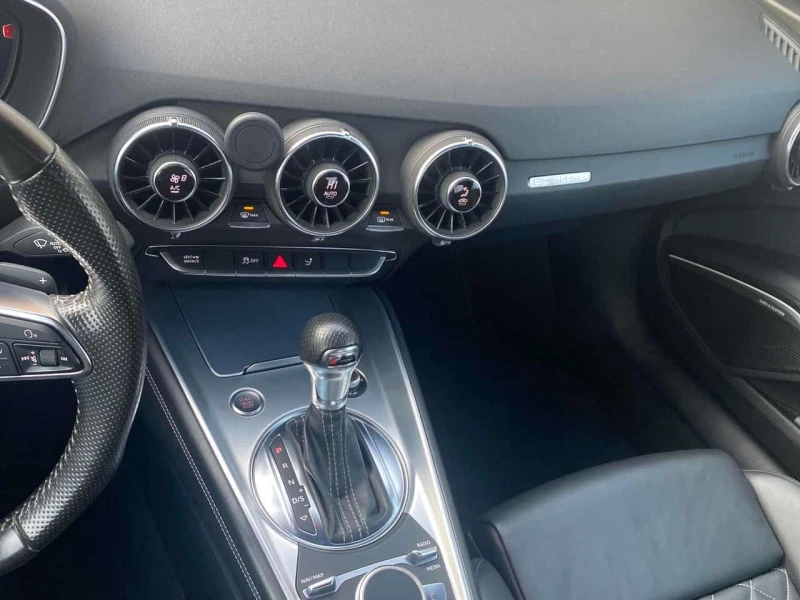 Audi Tt * 2.0T * CARFAX * ЦЕНА ДО БГ, снимка 9 - Автомобили и джипове - 53528549