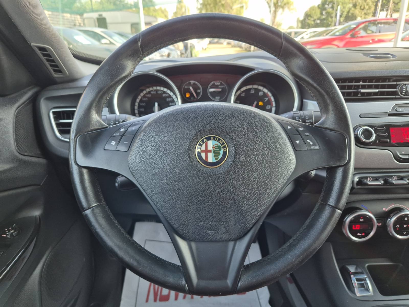 Alfa Romeo Giulietta 1.4T-AUTOMATIC- - изображение 9