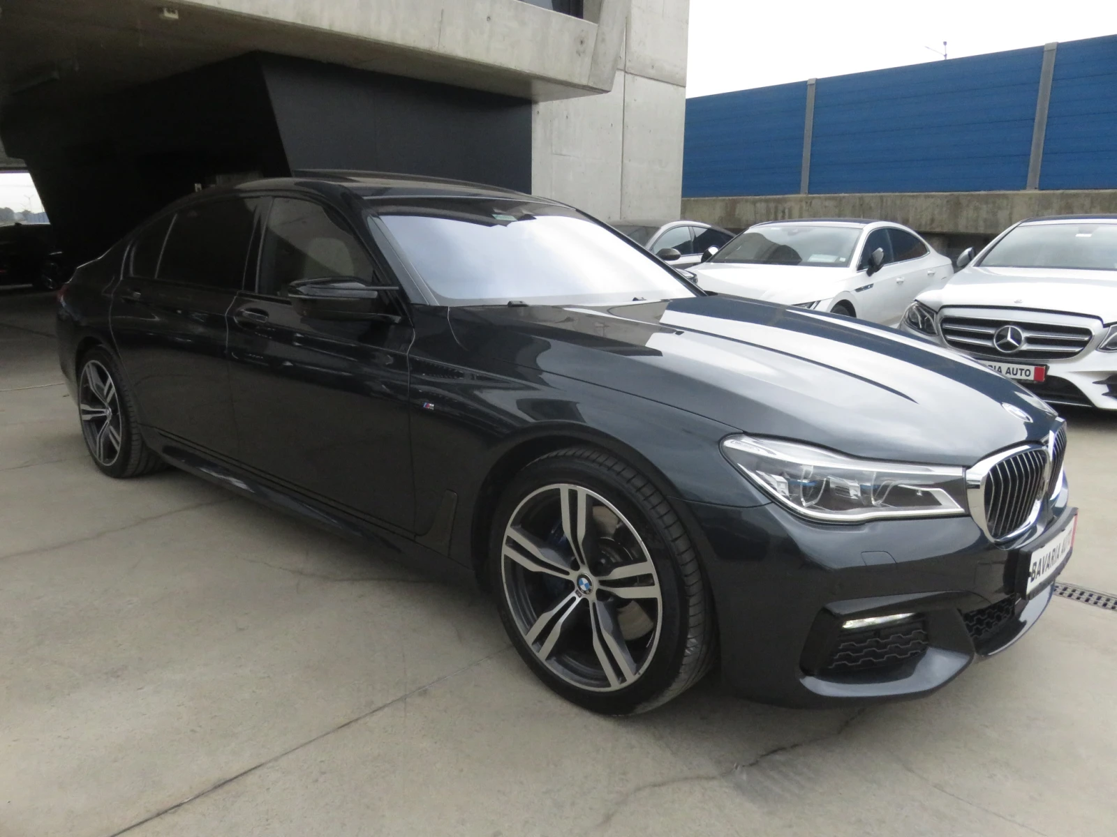 BMW 740 Ld xDrive, M-Paket, 3xTV, 4xMасажи, 4xOбдухванe - изображение 4