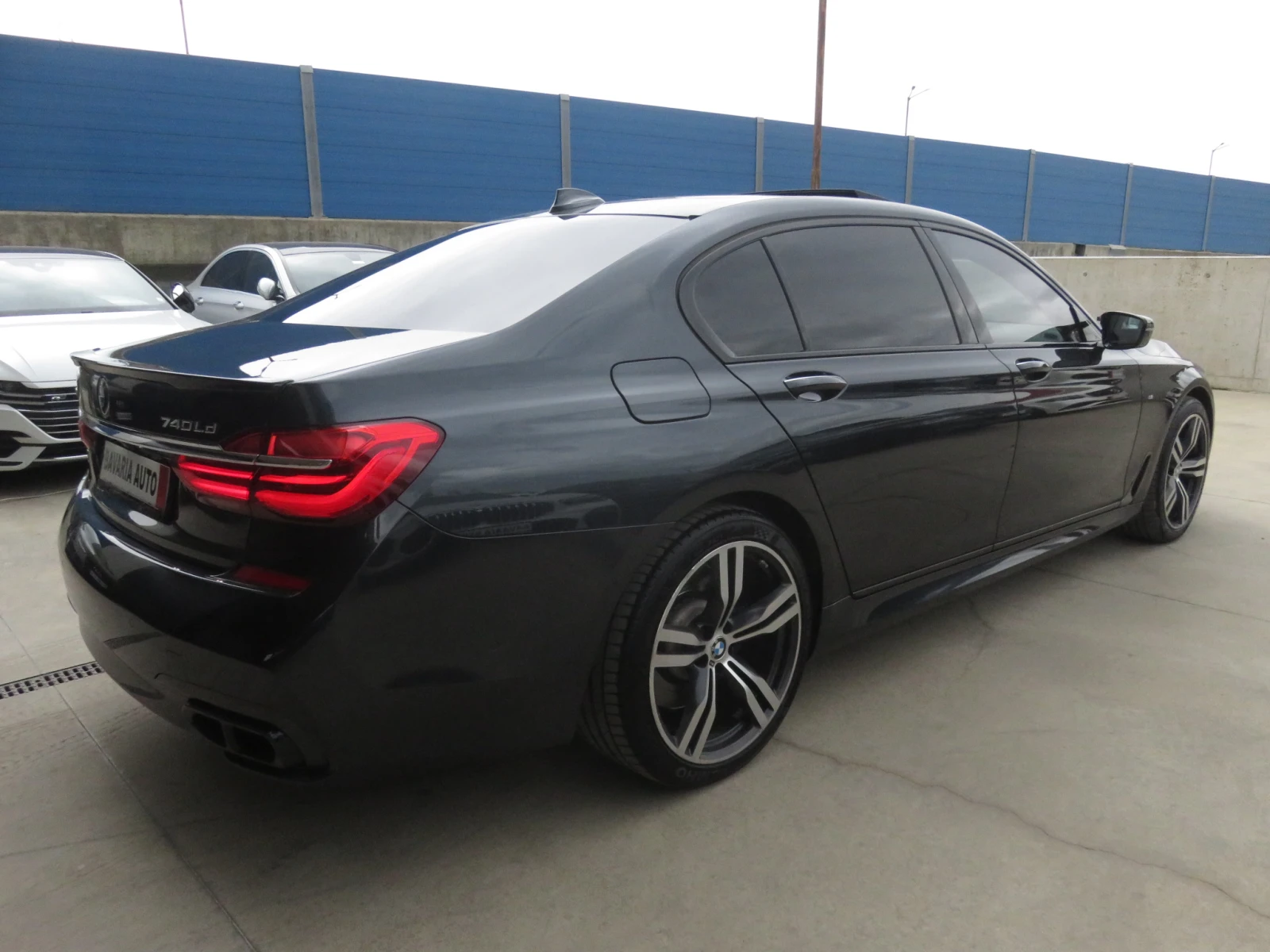 BMW 740 Ld xDrive, M-Paket, 3xTV, 4xMасажи, 4xOбдухванe - изображение 3