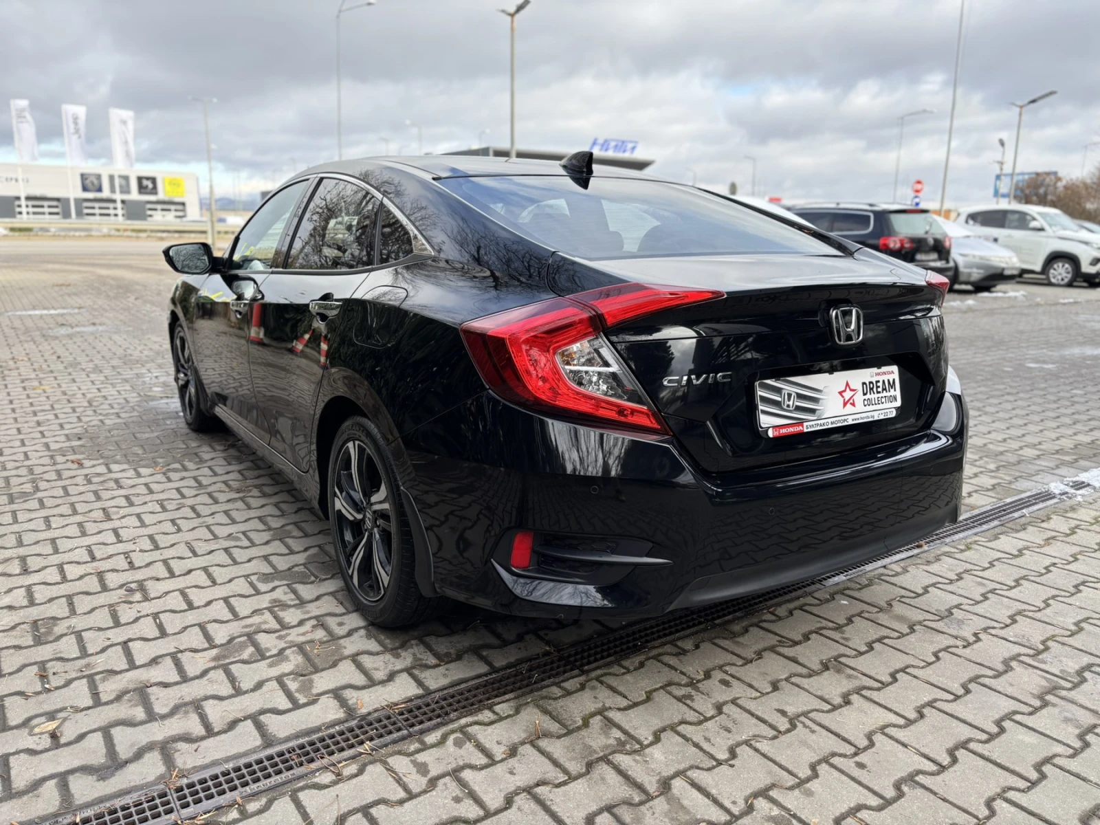 Honda Civic 1.5 VTEC TURBO Elegance - изображение 7