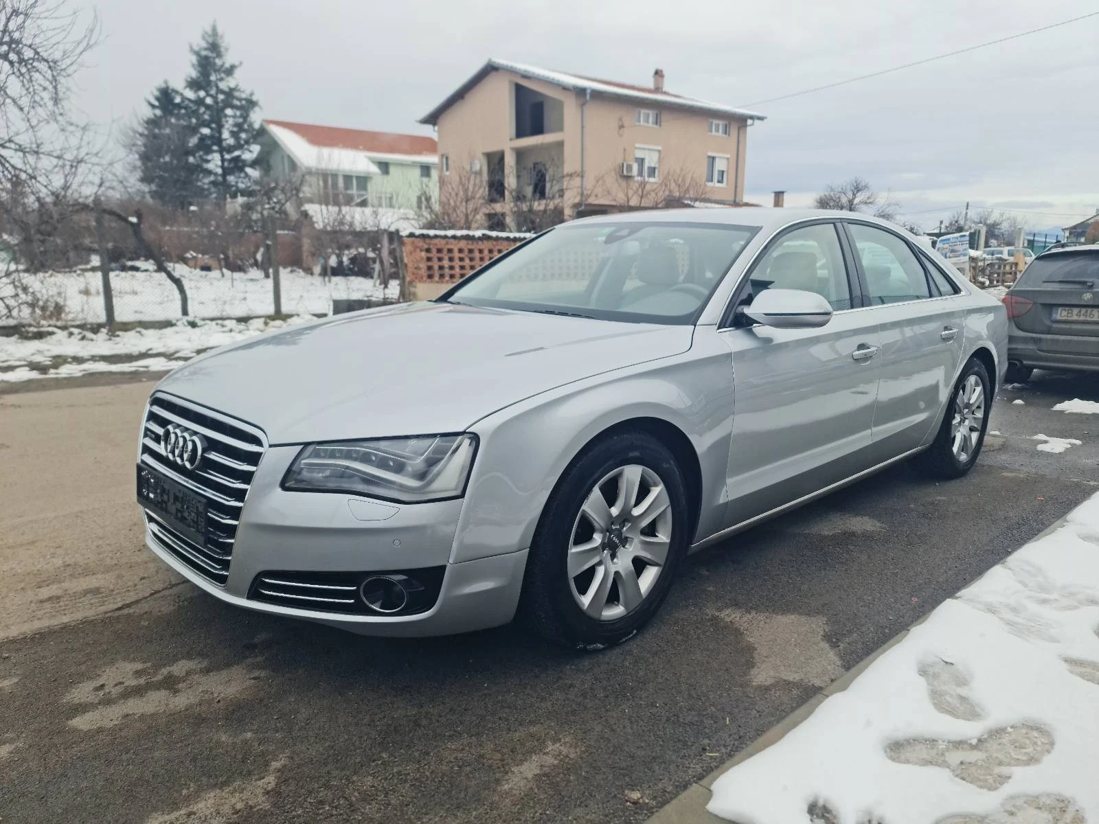 Audi A8 4.0TFSI Бензинов - [1] 